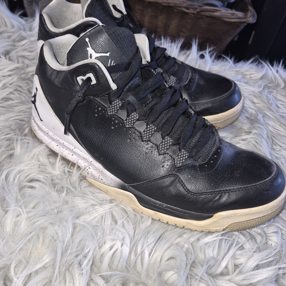 Mens Nike Black and White Athletic Shoes